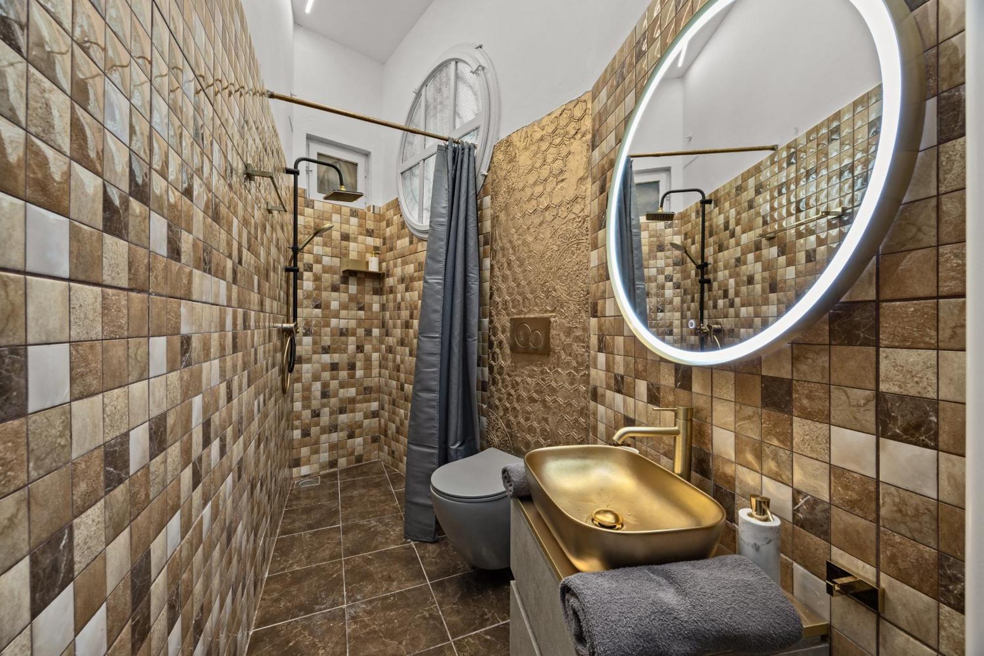 Villa Muenz Luxurious Residence Póla Kültér fotó